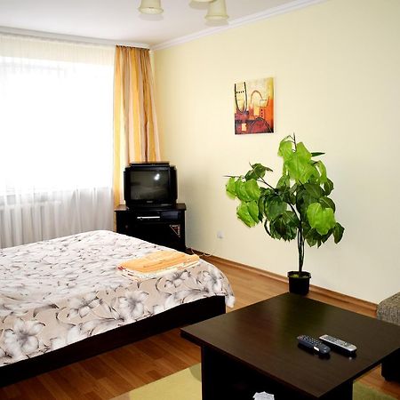 Apartment On Krushelnitskoy 73 روفنو المظهر الخارجي الصورة
